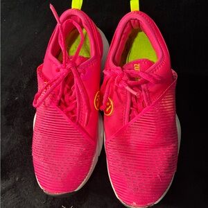 Zumba Fitness Kids Neon Pink Sneakers